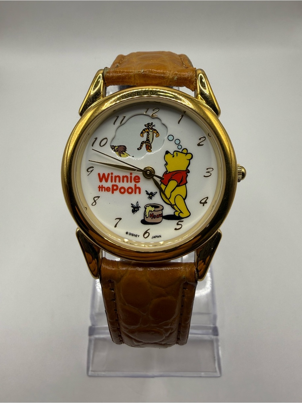 RARE Winnie & Honeypot Disney World Watch | Winnie Daydreaming